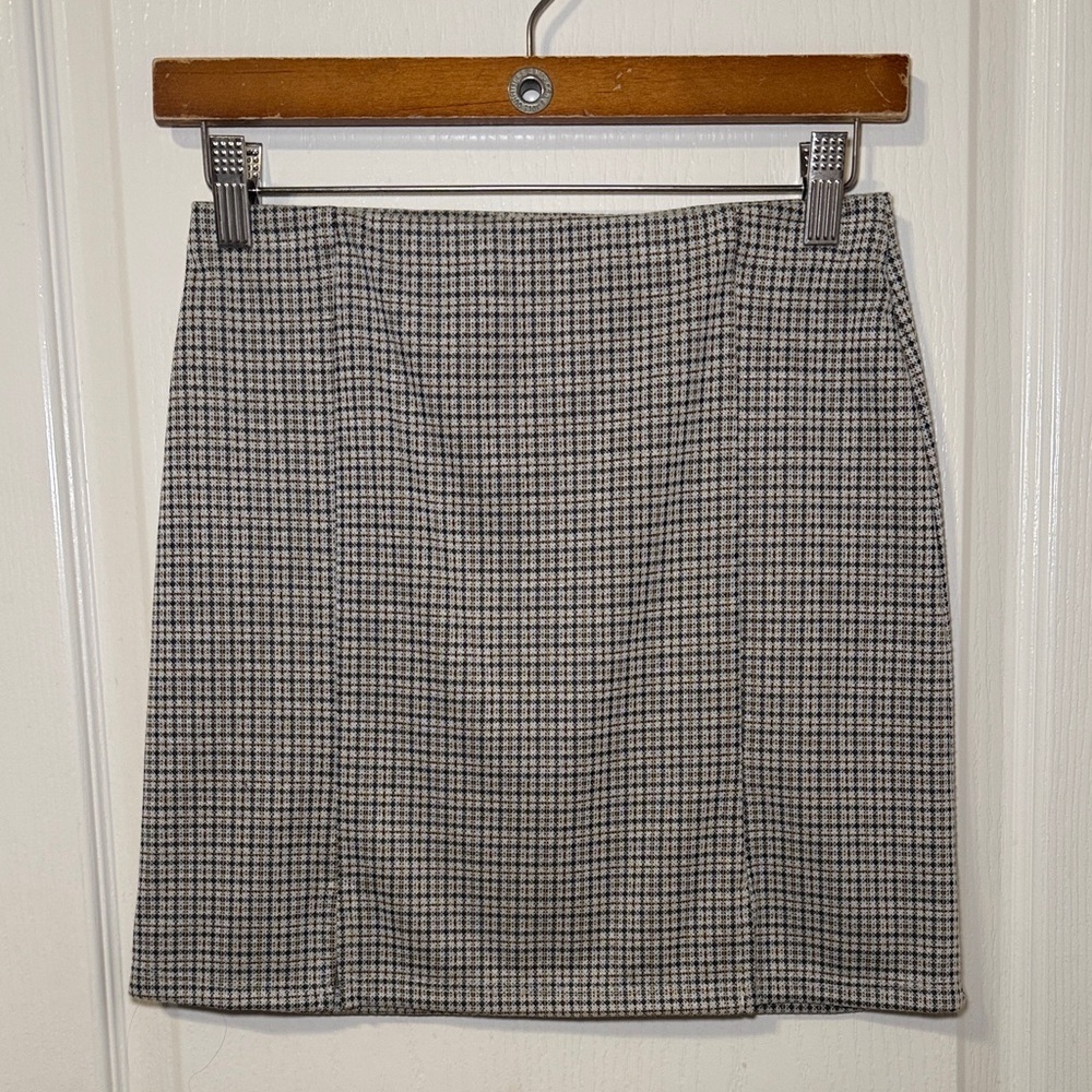 Full Tilt Women’s Stretch Mini Skirt Size Small NWOT